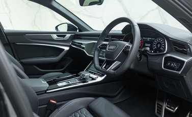 Audi RS6 AVANT VORSPRUNG URBAN 13