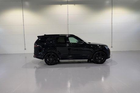 Land Rover Discovery 3.0 D300 MHEV R-Dynamic SE Auto 4WD Euro 6 (s/s) 5dr 25