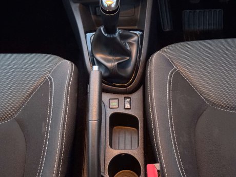 Renault Clio 1.5 Clio Iconic dCi 5dr 33