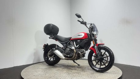Ducati Scrambler 800 ICON 2015 3K GREAT CONDITION 1 OWNER MOT 800CC NAKED A2 3