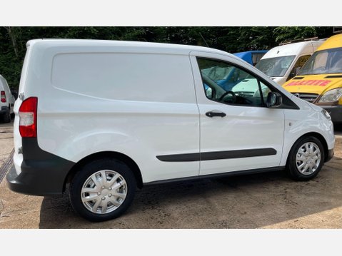 Ford Transit Courier 1.5 TDCi L1 Euro 6 5dr 8