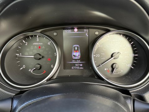 Nissan Qashqai 1.5 dCi N-Connecta Euro 6 (s/s) 5dr 21