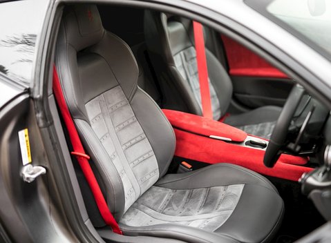 Ferrari F12 Berlinetta 22