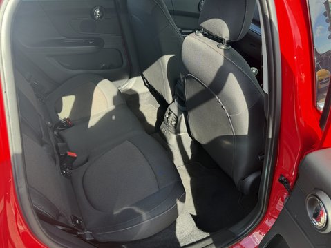 Mini Countryman 1.5 Cooper Classic ALL4 5dr [Comfort/Nav+ Pack] 36