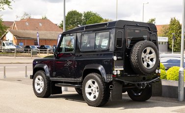 Land Rover Defender 90 TD XS OVERFINCH 4