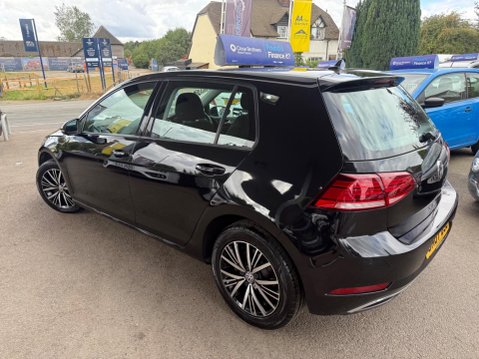 Volkswagen Golf 1.4 TSI SE Nav Euro 6 (s/s) 5dr 11
