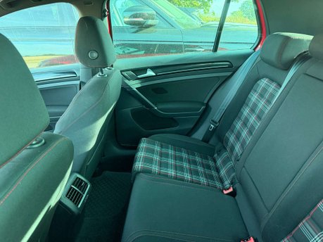 Volkswagen Golf 2.0 Golf GTi 5dr 15