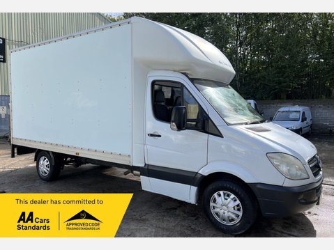Mercedes-Benz Sprinter 2.1 311 CDI Luton 3dr Diesel Manual RWD L3 (109 bhp) 1
