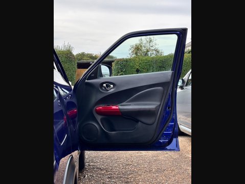 Nissan Juke 1.6 Tekna XTRON Euro 6 5dr 25