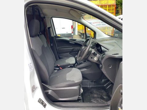 Ford Transit Courier 1.5 TDCi L1 Euro 6 5dr 21