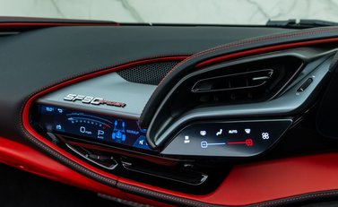 Ferrari SF90 Spider 25