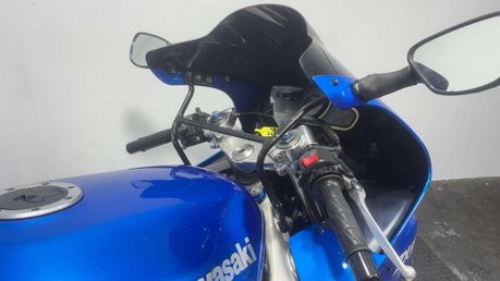 Kawasaki ZX ZX9R C1 1999 RUNNING PROJECT BIKE SPARES OR REPAIR 900CC 12