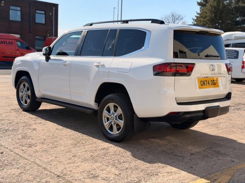 Toyota Land Cruiser 300 Series VX 3.3 V6 T Diesel 7 Seats 14