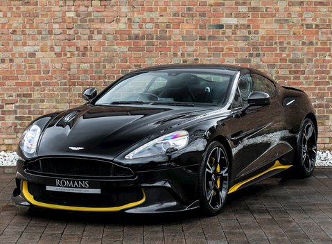 Aston Martin Vanquish S 6