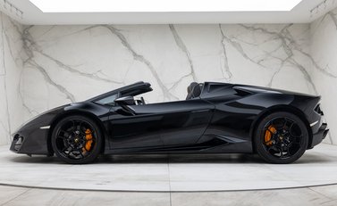 Lamborghini Huracan Spyder LP 580-2 3