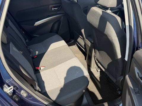 Suzuki S-Cross 1.4 Boosterjet 48V Hybrid Motion 5dr 36