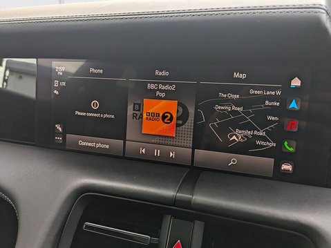 Porsche Taycan 4 CROSS TURISMO 37