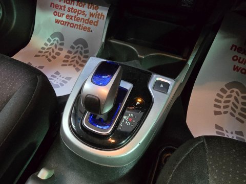 Honda Fit /Jazz 1.5 Hybrid 19