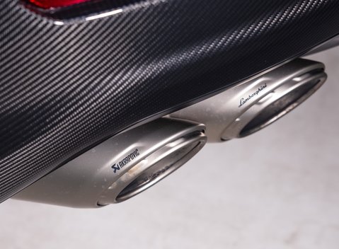 Lamborghini Urus PERFORMANTE 46