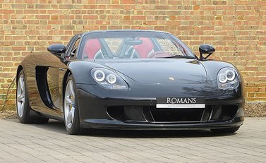 Porsche Carrera GT 1