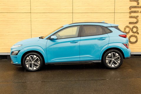 Hyundai KONA ULTIMATE 10