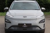 Hyundai KONA 39kWh Premium SUV 5dr Electric Auto (10.5kW Charger) (136 ps) 2