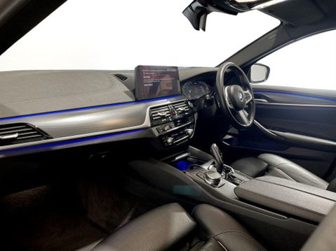 BMW 5 Series 2.0 520d MHT M Sport Saloon 4dr Diesel Hybrid Steptronic Euro 6 (s/s) (190 15