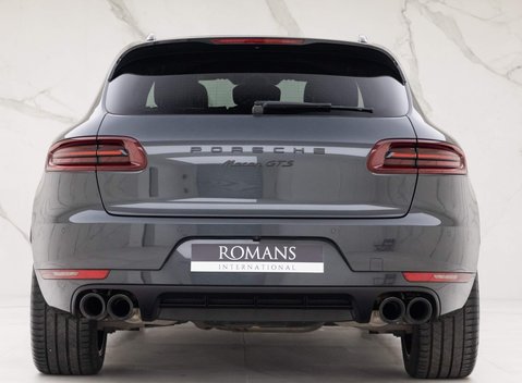 Porsche Macan GTS PDK 22