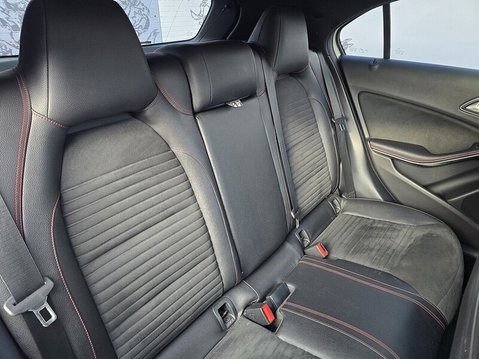 Mercedes-Benz A Class A 200 AMG LINE PREMIUM PLUS 15