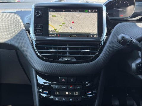 Peugeot 208 1.2 PureTech Tech Edition Euro 6 (s/s) 5dr 38