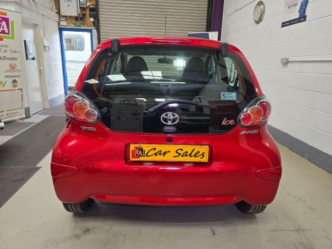 Toyota Aygo 1.0 VVT-i Ice Euro 5 5dr 8
