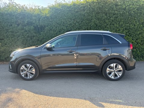 Kia Niro 64kWh 2 SUV 5dr Electric Auto (201 bhp) 6