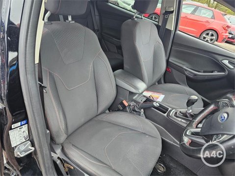 Ford Focus 2.0 TDCi Zetec S Black Edition Euro 6 (s/s) 5dr 10