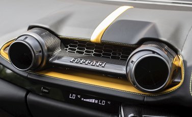 Ferrari 812 Superfast 17