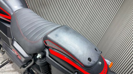 Um Renegade 2023 ONLY 4K GOOD RUNNING LARGE CRUISER 125CC BIKE 7