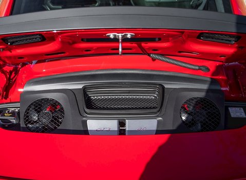 Porsche 911 GT3 Touring 29