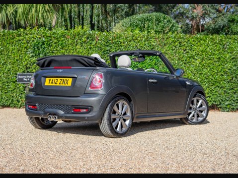 Mini Convertible 1.6 Cooper S 2dr 7