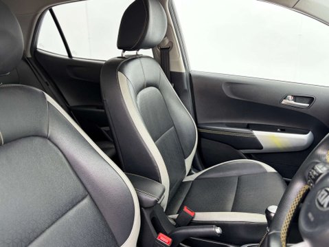 Kia Picanto 1.0 Picanto X-Line 5dr 19