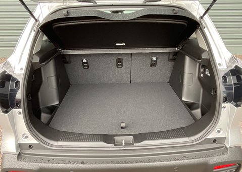 Suzuki SX4 S-Cross Ultra 21