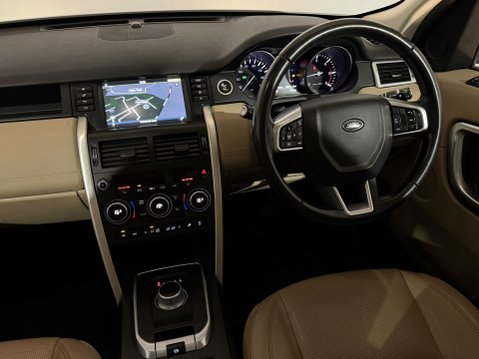 Land Rover Discovery Sport SD4 HSE 13