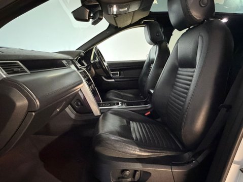 Land Rover Discovery Sport SD4 HSE LUXURY 17