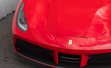 Ferrari 488 Spider 22