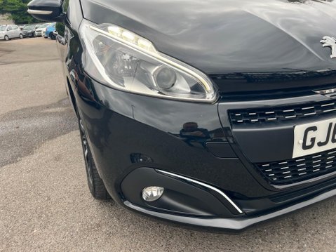 Peugeot 208 1.2 PureTech Black Edition Euro 6 3dr 13