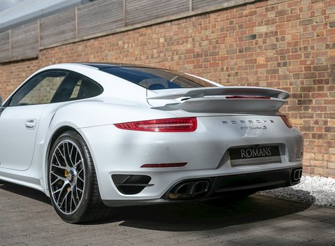 Porsche 911 (991) Turbo S 31