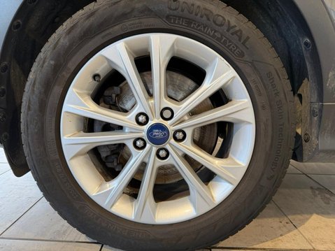 Ford Kuga 2.0 TDCi Titanium Euro 6 (s/s) 5dr 41