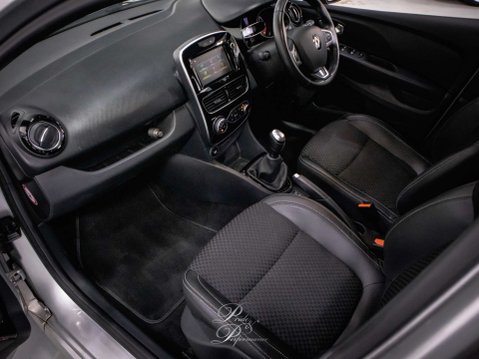 Renault Clio 0.9 Clio GT Line TCe 5dr 23