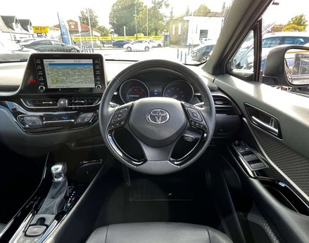 Toyota C-HR 2.0 C-HR Excel HEV CVT 5dr 19