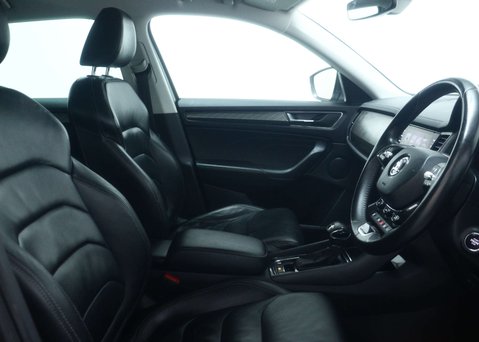 Skoda Kodiaq 1.5 TSI ACT SE L Executive SUV 5dr Petrol DSG Euro 6 (s/s) (7 Seat) (150 ps 46