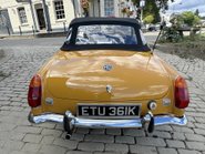 MG B ROADSTER 20