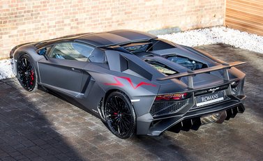 Lamborghini Aventador SV LP 750-4 Roadster 25
